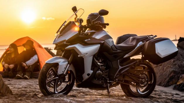 Daytona 350 X2: Με τουριστικό εξοπλισμό και δυνατότερο κινητήρα